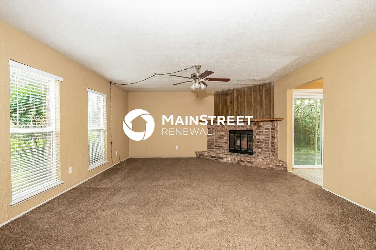 Living Room - 15614 Fall Briar Dr