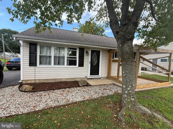 528 S Maple Ave, Maple Shade, NJ 08052