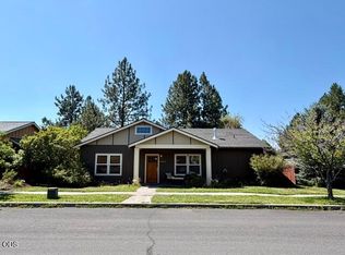 20653 Foxborough Ln, Bend, OR 97702