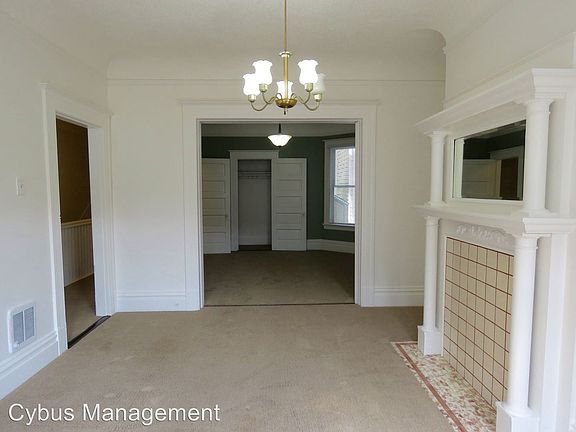 4th image of 2128-2132 Larkin St #2130