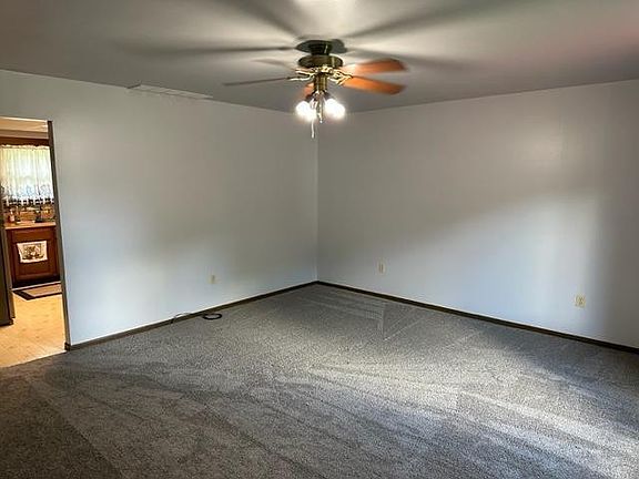 5th image of 6511 Ohare Ave