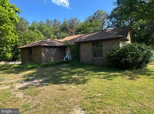 17784 S Yellowood Dr, Lincoln, DE 19960