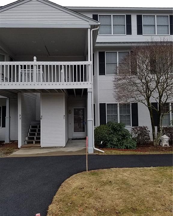 1st image of 31 Trellis Dr