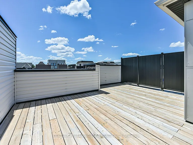 30 William Shearn Cres — Photo 31