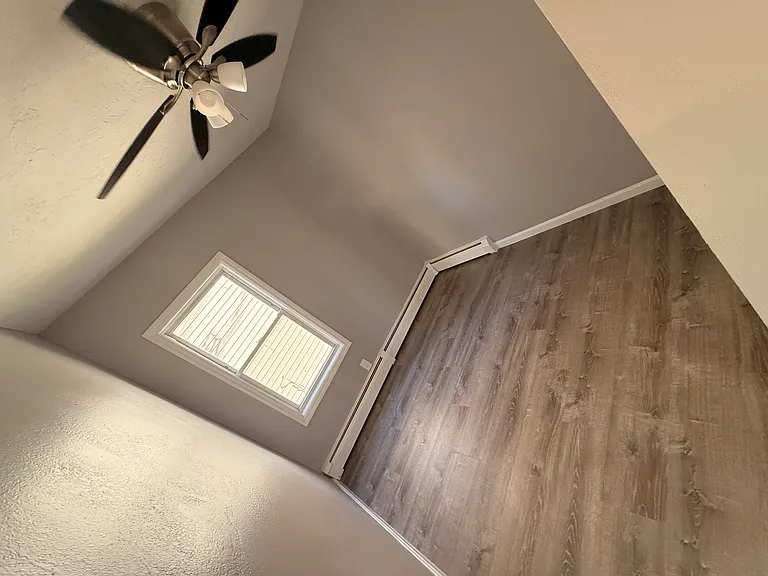 506 Alden St #1 — Photo 7