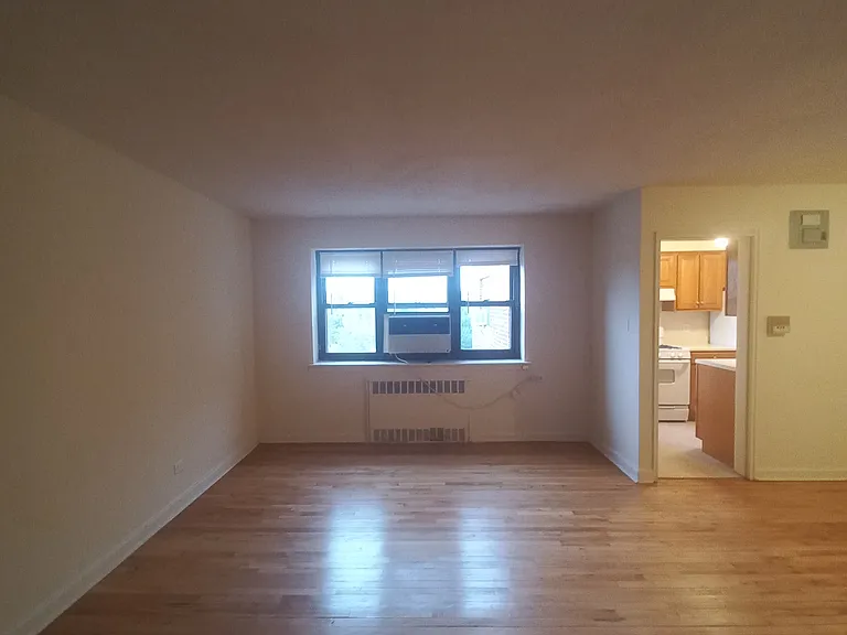 14340 84th Dr #2 — Photo 3