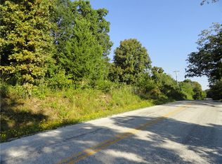 Ed Edwards Rd, Fayetteville, AR 72701