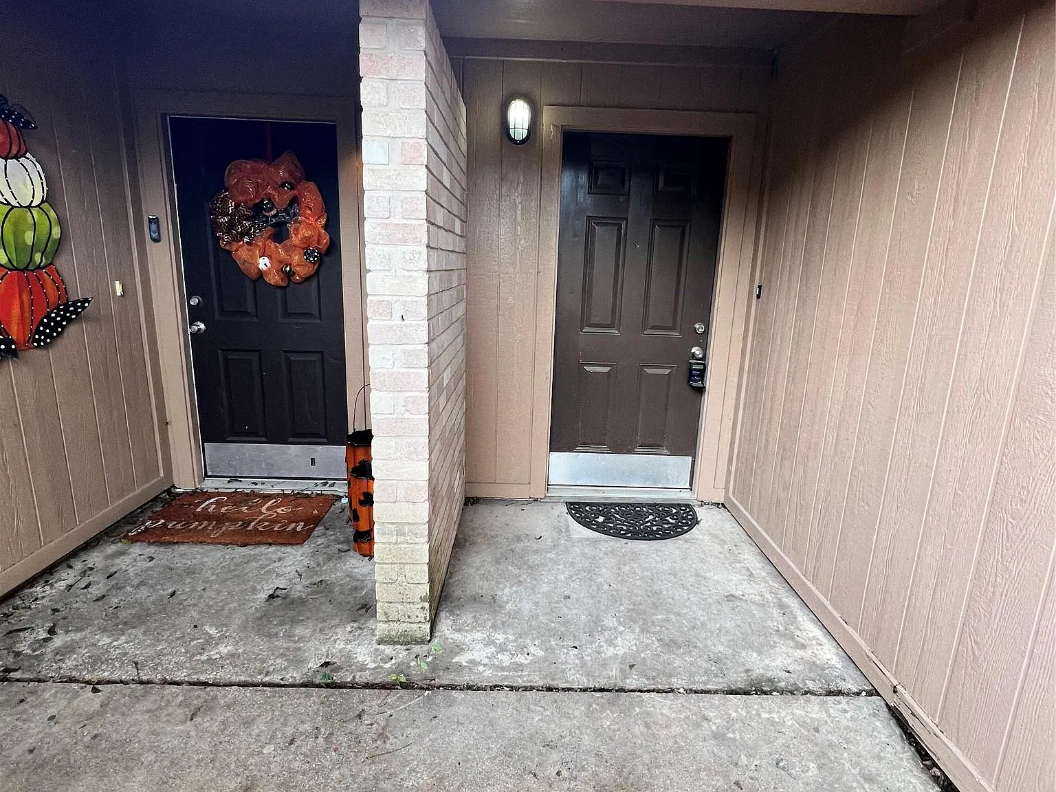 2 bed, 1.0 bath, 860 sqft, $1,295 — Photo 3