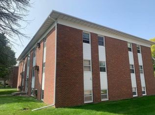 414 Allan Ave #304, Mankato, MN 56003