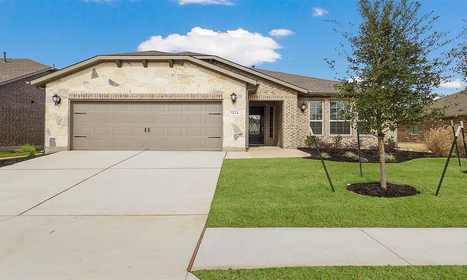 1st image of 3224 Aurelia Ln