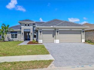 14387 Laguna Springs Ln, Naples, FL 34114