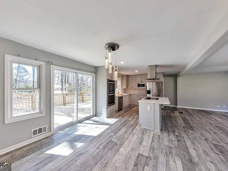 2764 Veltre Pl SW — Photo 16