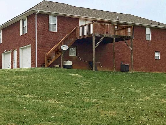 5th image of 144 Skyline Dr