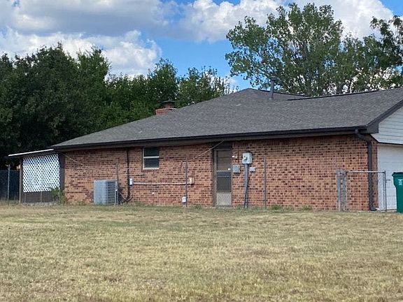 2nd image of 625 NW 116th St