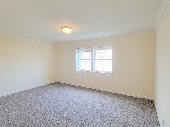 2nd image of 451 Bartlett St APT 6