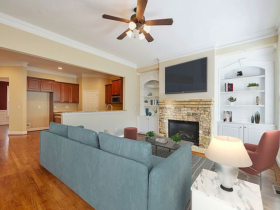 5th image of 3783 Elhew Ln SW #2