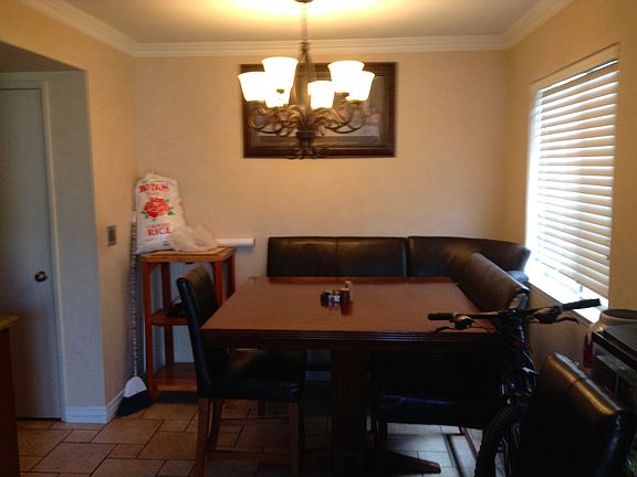 4th image of 1133 Chalmette Ave #3