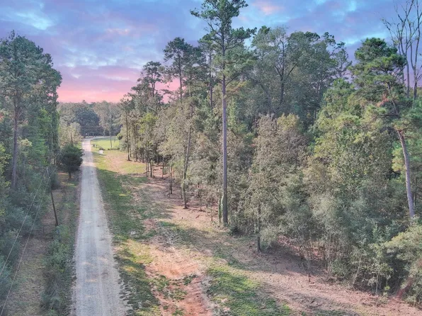 10 Gregory Ln Lot 10, New Waverly, TX 77358