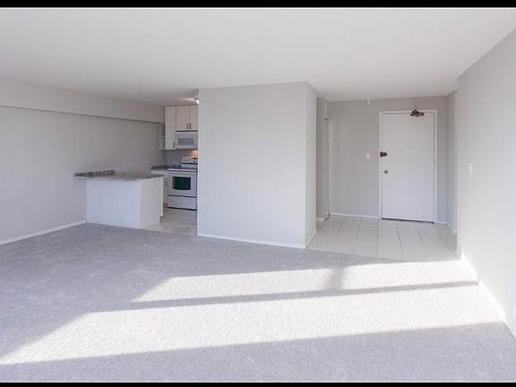 4th image of 4250 N Marine Dr APT 1708