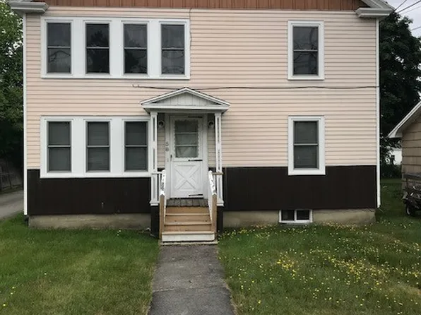 58A Washington St, Rochester, NH 03867