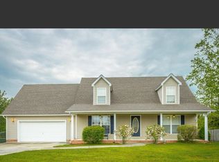 52 Spring Water Dr, Ringgold, GA 30736