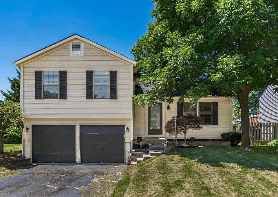 1st image of 8607 Broadacre Dr