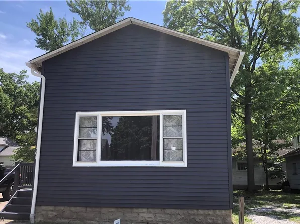 306 E Highland Ave, Ravenna, OH 44266