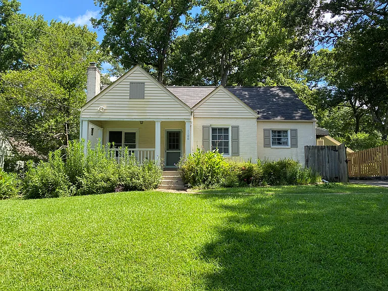 1106 Loring St SE — Photo 1