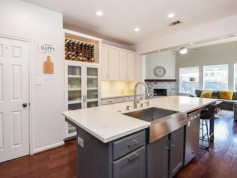4234 Hazepoint Dr — Photo 2