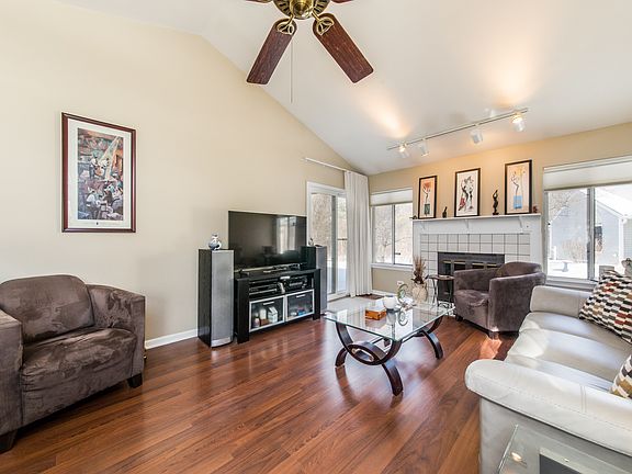 5th image of 166 Brittany Dr Unit A