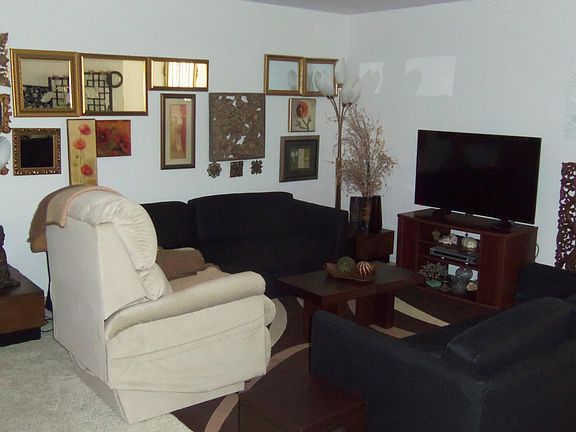 5th image of 503 Tiffany Lane #A