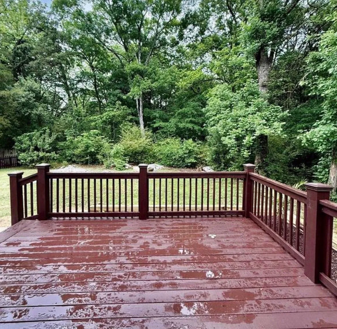 1521 Oliver Rd — Photo 2