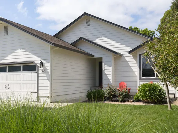 506 Baines Avenue, Sonoma, CA 95476