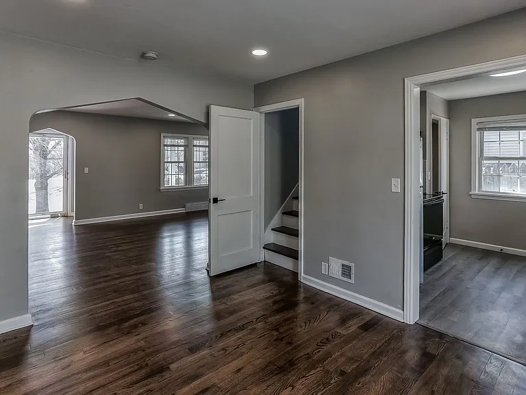 5116 Poppleton Ave — Photo 7