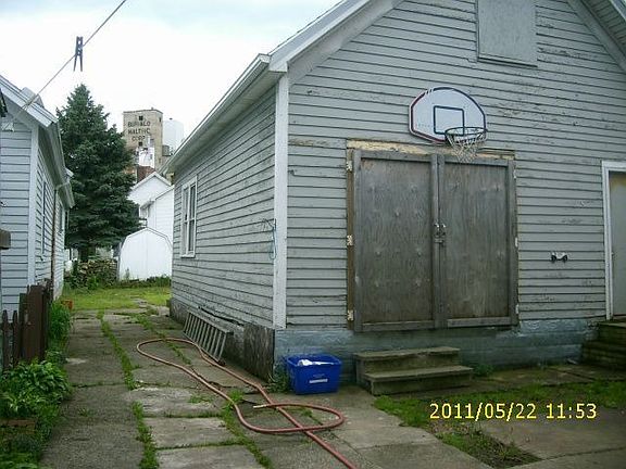 out building