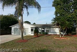 1st image of 435 Candlewick Cir W