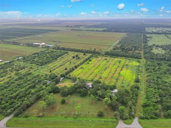 17505 Okeechobee Road, Fort Pierce, FL 34945