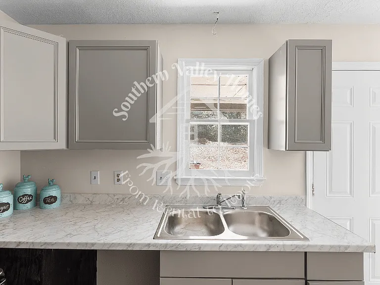 1636 Huntley Ridge Dr — Photo 14