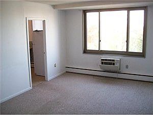 4th image of 151 Buffalo Ave APT 404A