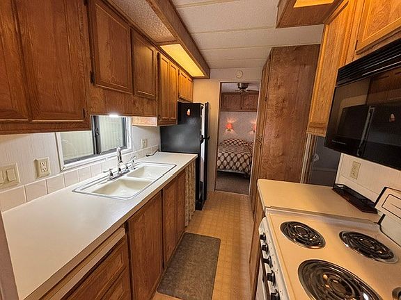 4th image of 702 S Meridian Rd #326