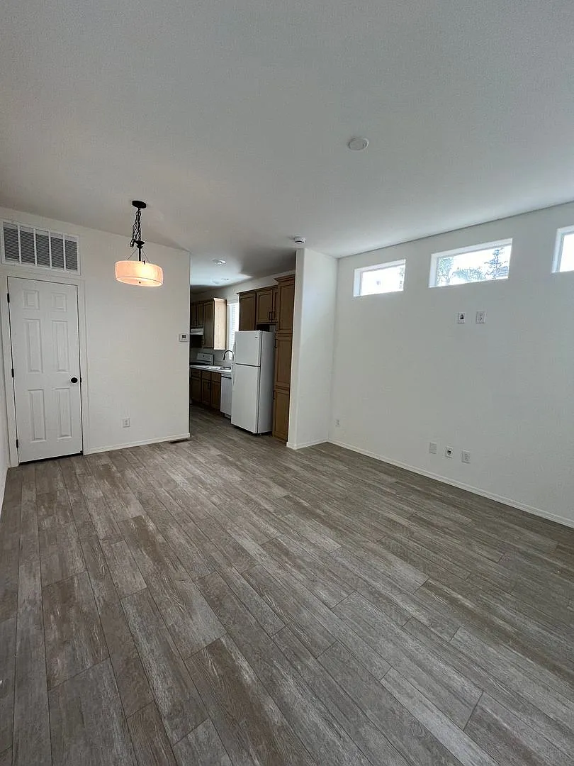 1 bed, 1 bath ADU — Photo 3
