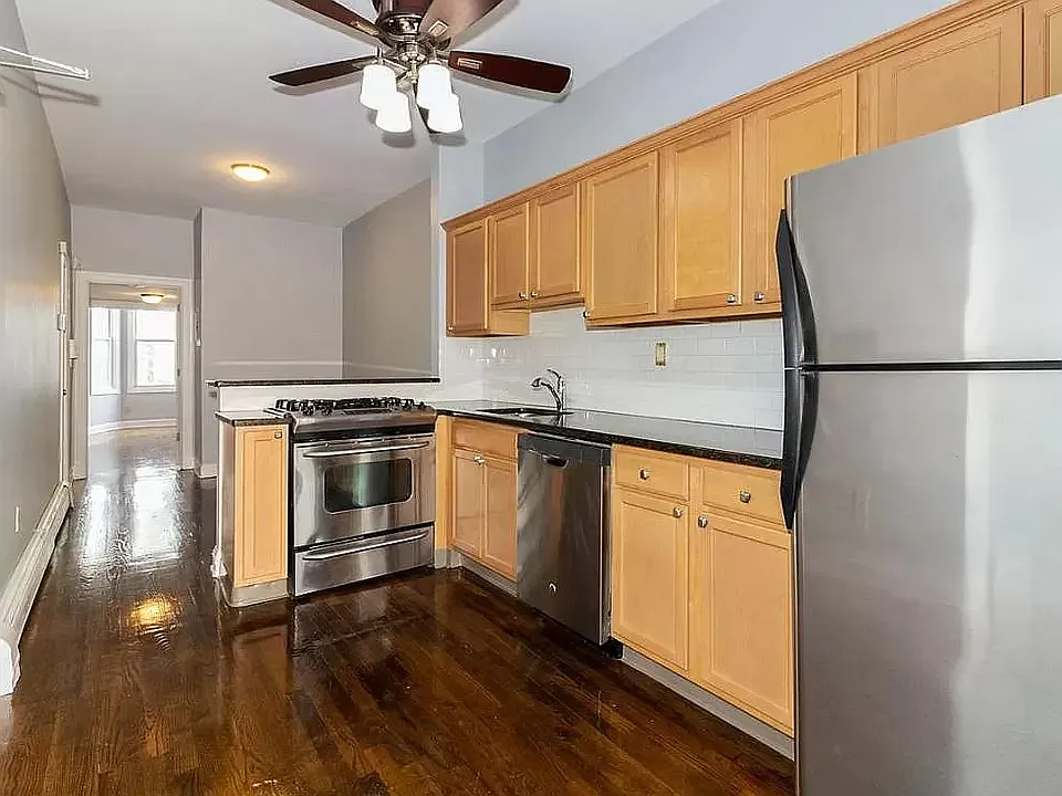 247 Ogden Ave #2L