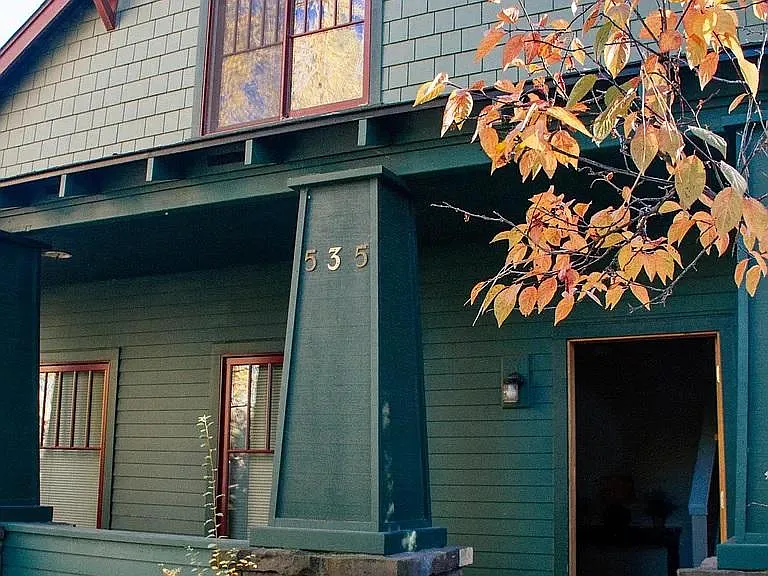 535 Florida Ave — Photo 2
