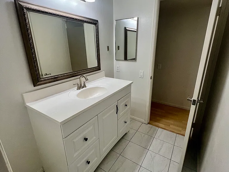 4891 Collwood Blvd #B — Photo 9
