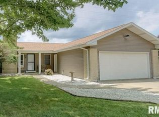 113 Bristol Rd, Springfield, IL 62702