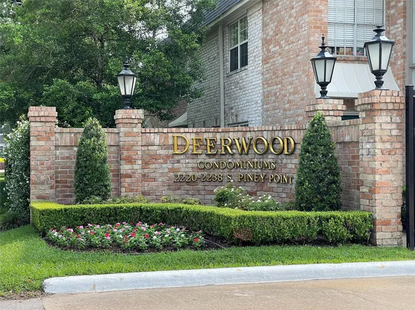 2224 S Piney Point Rd APT 114, Houston, TX 77063
