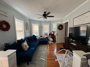 9 Samoset Ave #1, Providence, RI 02908