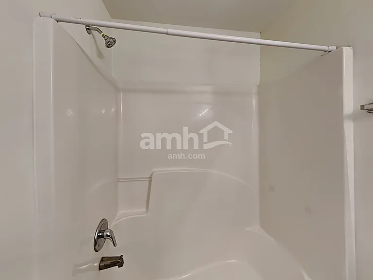 105 Hidden Creek Dr — Photo 16