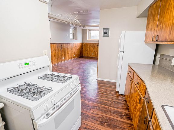 5th image of 1610 Charles Ave