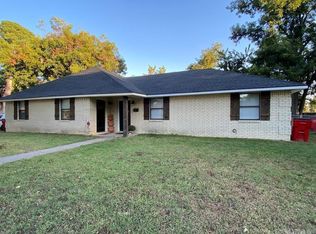 307-309 Market St, Dardanelle, AR 72834